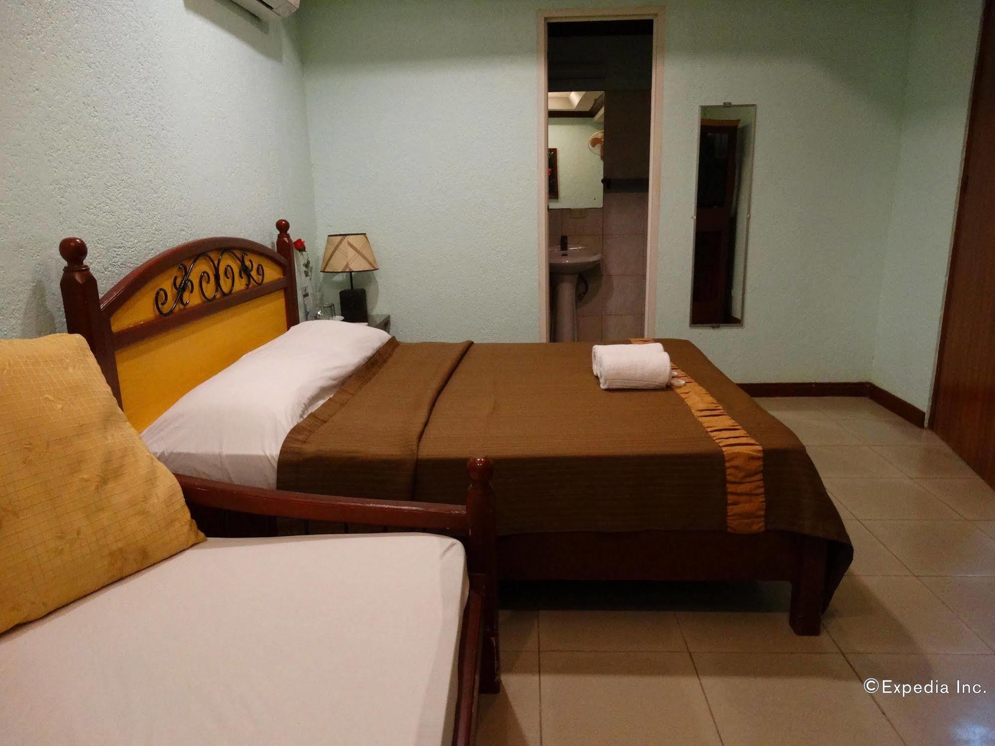 Idea Pension House Jagna Exterior photo